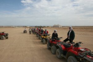 Quad rijden in sharm el sheikh op excursie