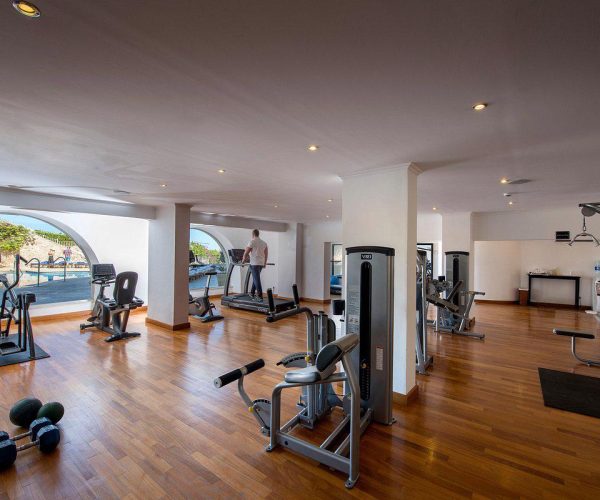 Fitnessruimte van Stella di Mare Beach Hotel en Spa